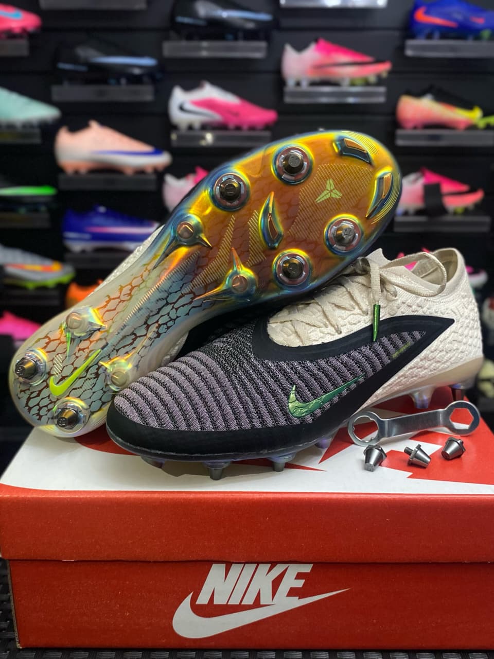 Nike Nike Phantom Dorado Iridiscente — botín, foto principal